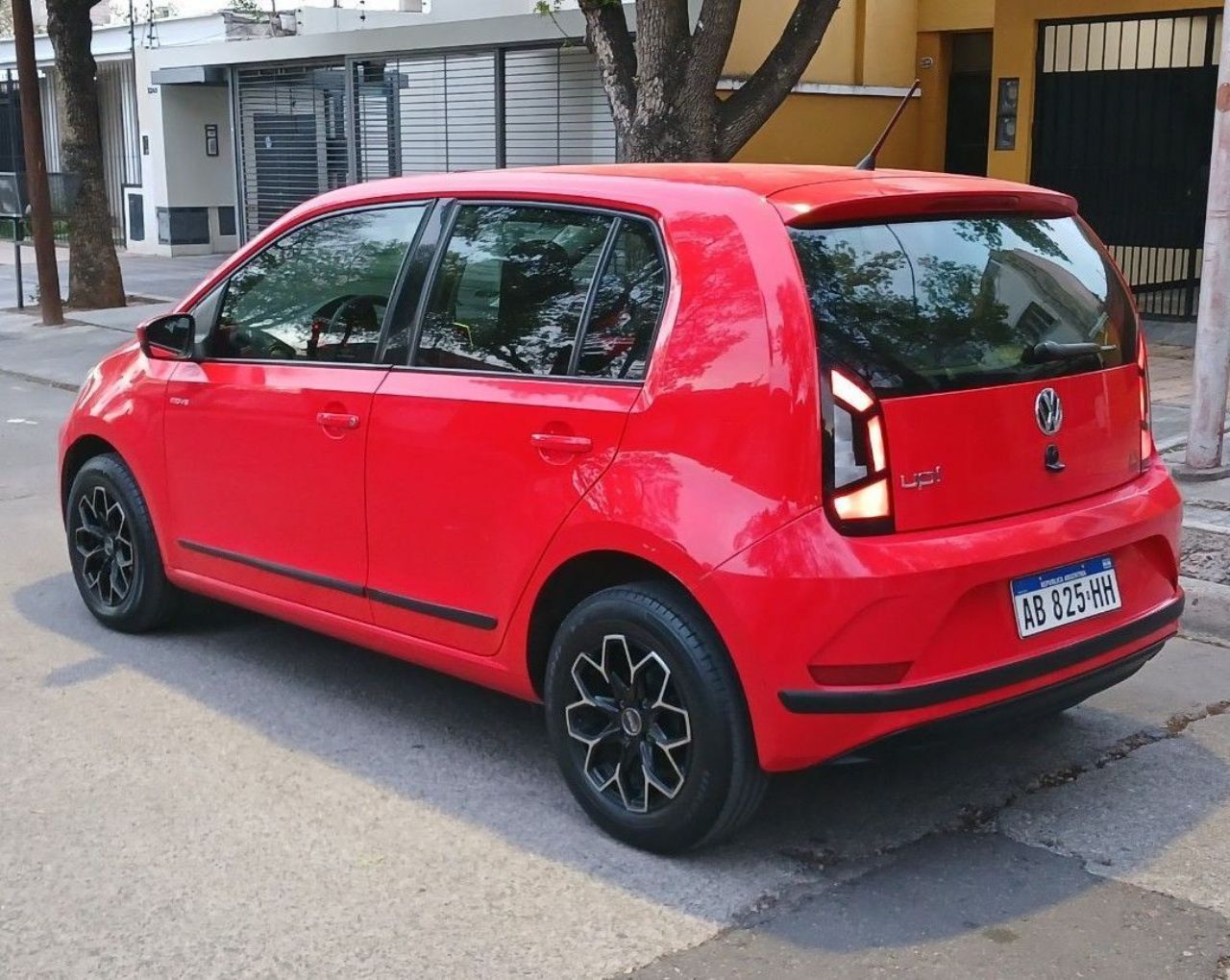 Volkswagen UP Usado en Mendoza, deRuedas