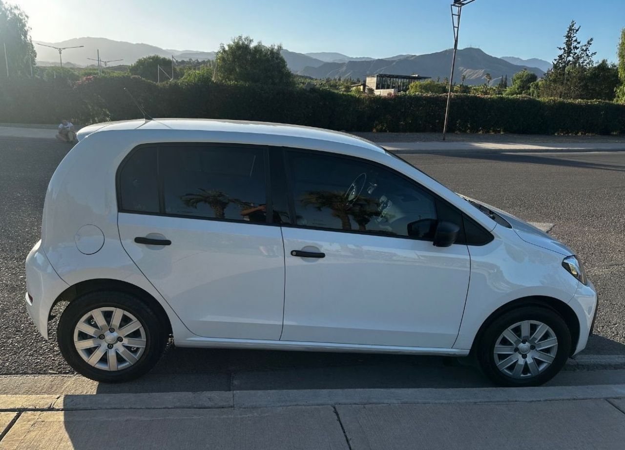 Volkswagen UP Usado en Mendoza, deRuedas