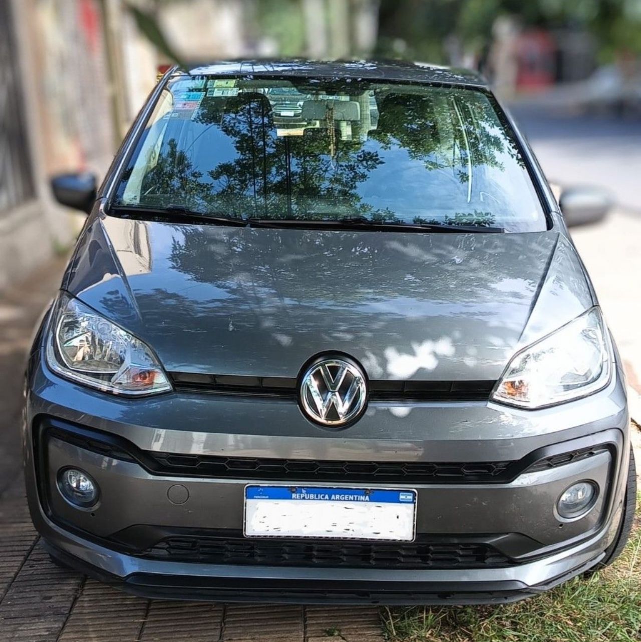 Volkswagen UP Usado en Buenos Aires, deRuedas