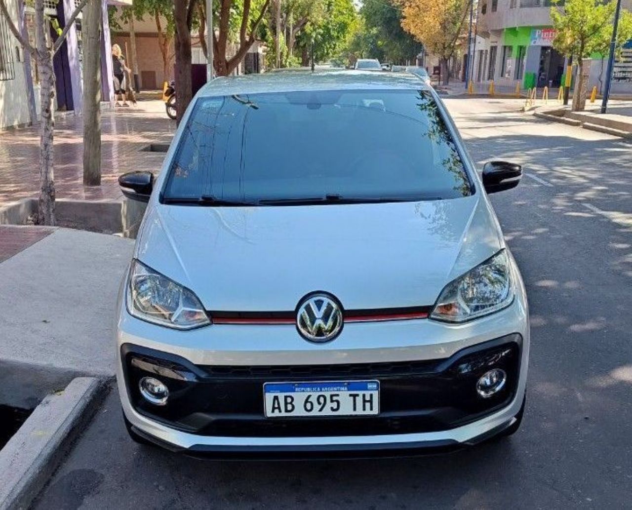 Volkswagen UP Usado en Mendoza, deRuedas