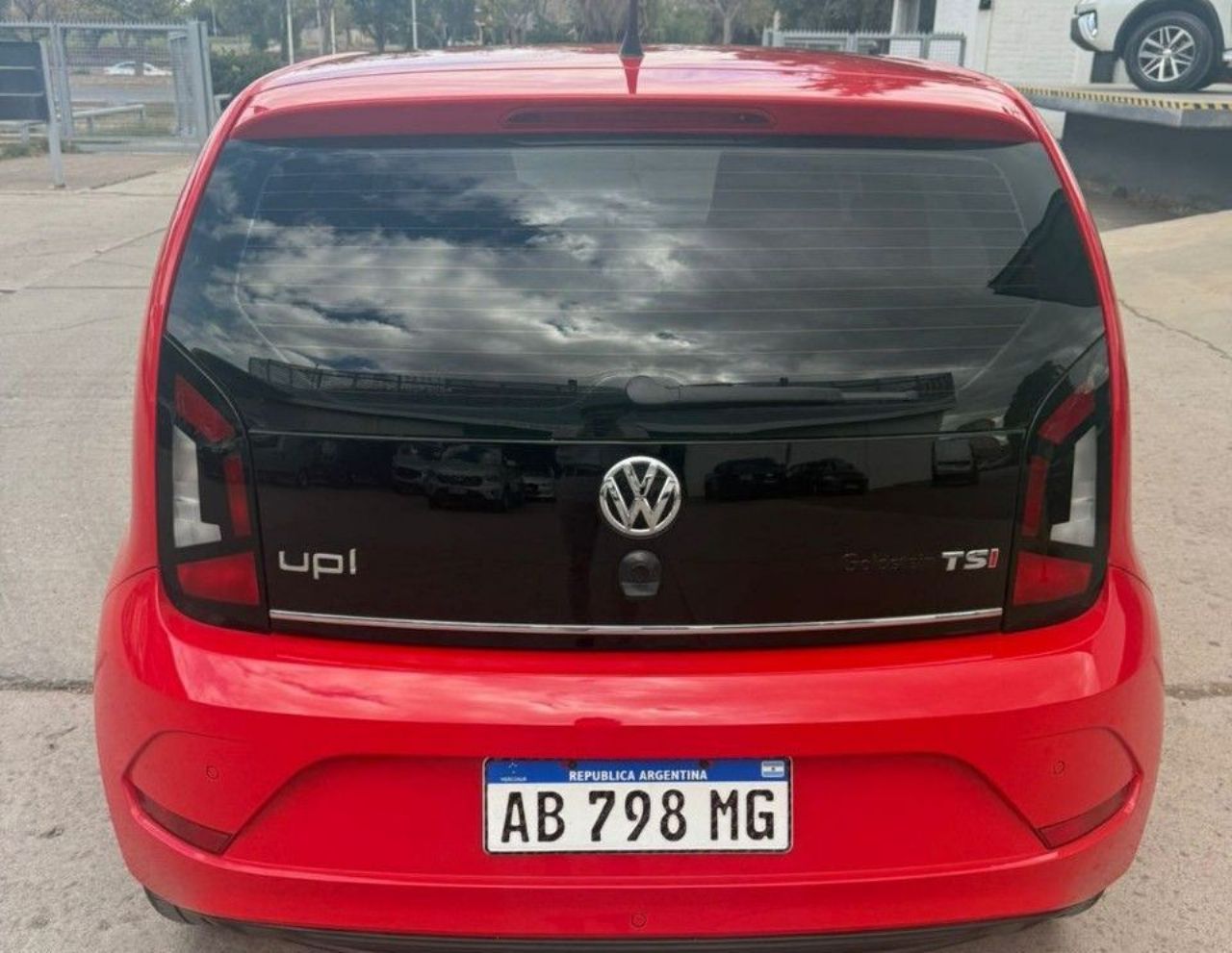 Volkswagen UP Usado en Mendoza, deRuedas