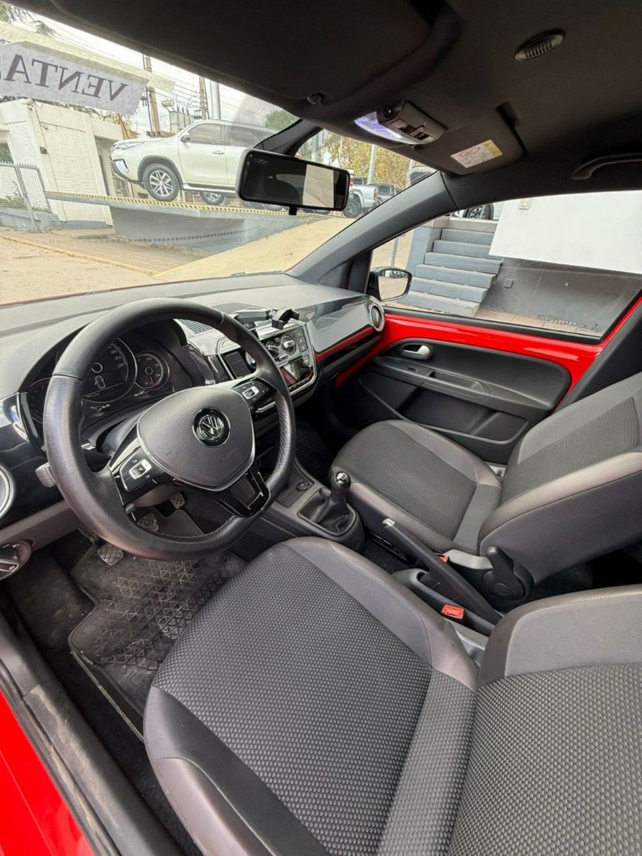 Volkswagen UP Usado en Mendoza, deRuedas