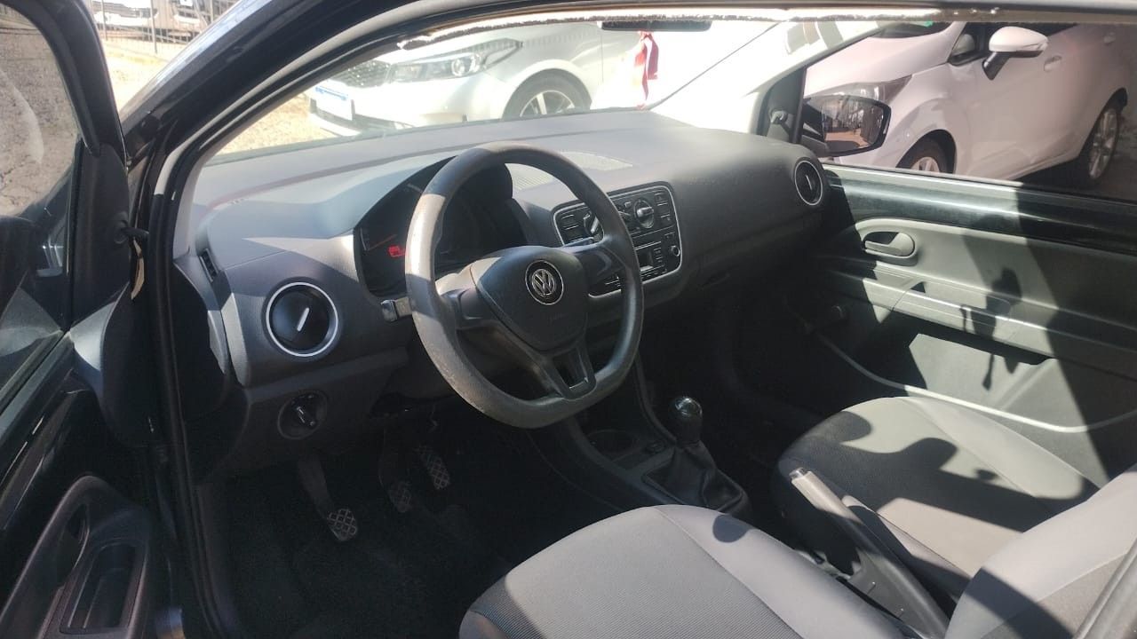 Volkswagen UP Usado Financiado en Córdoba, deRuedas