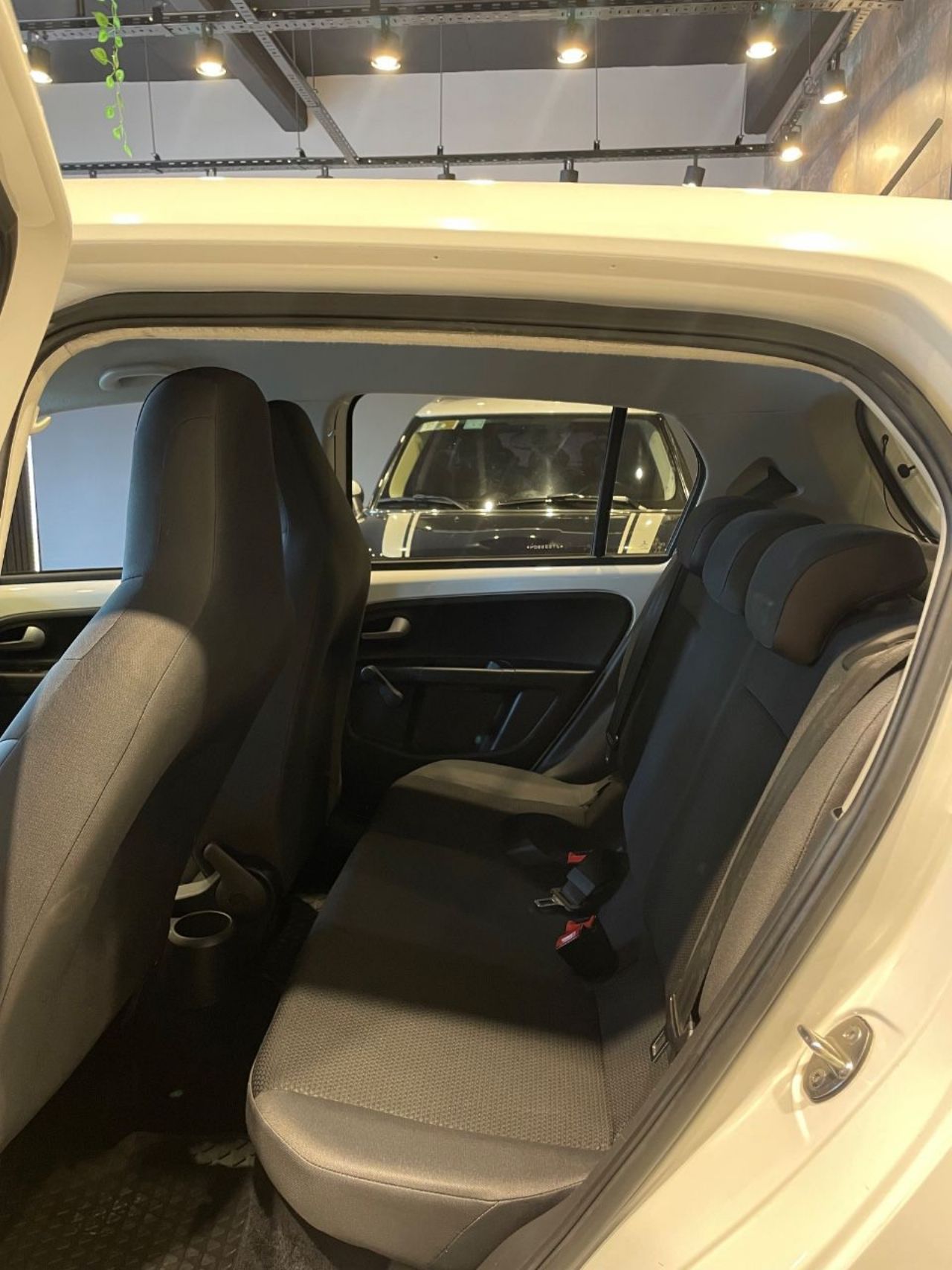 Volkswagen UP Usado en Buenos Aires, deRuedas
