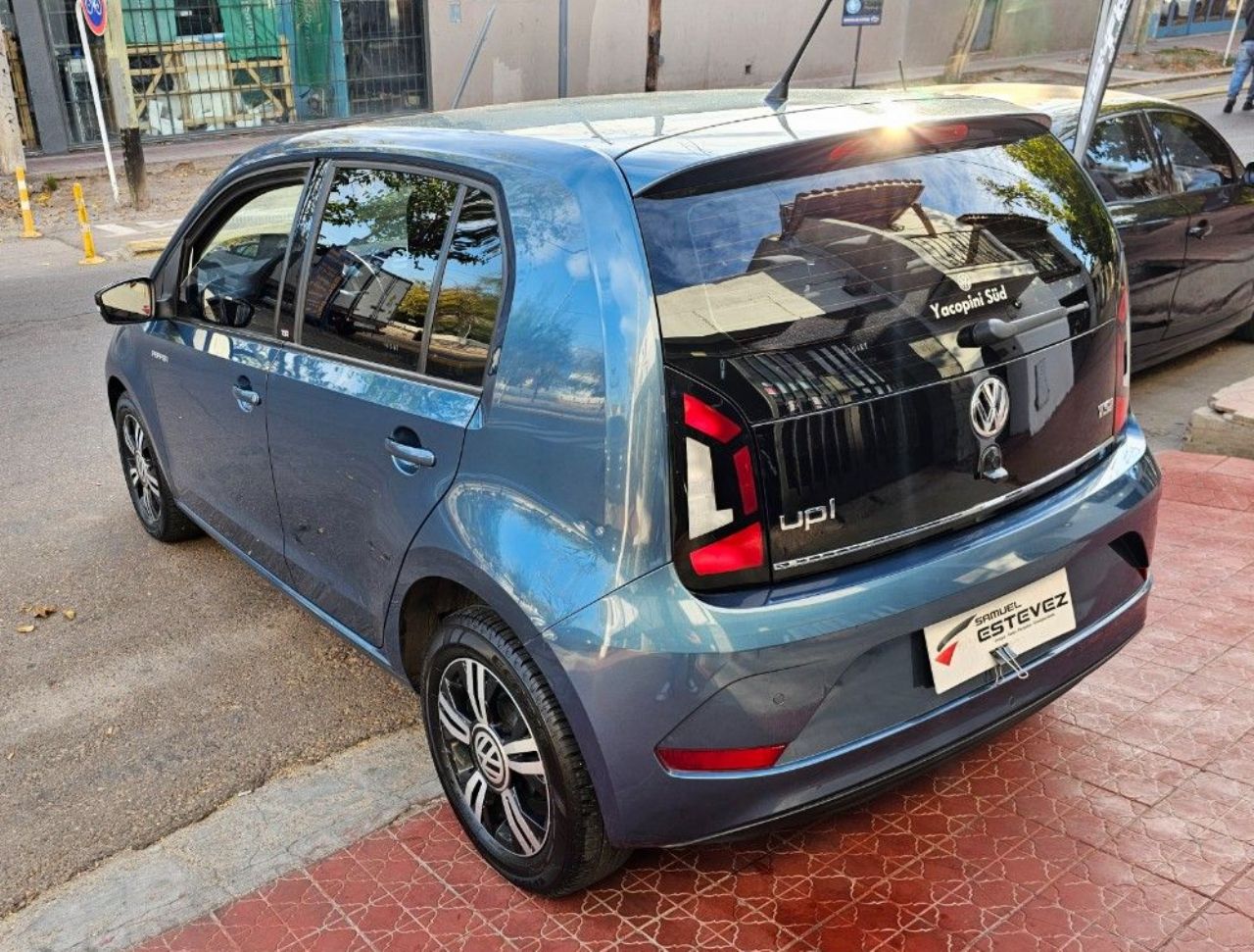 Volkswagen UP Usado Financiado en Mendoza, deRuedas