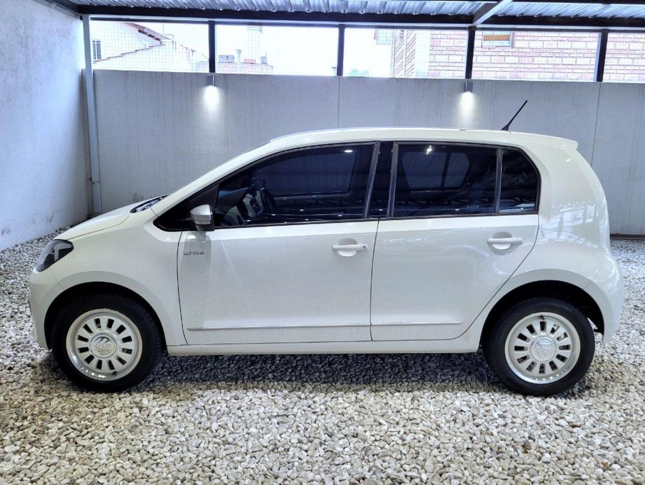 Volkswagen UP Usado Financiado en Córdoba, deRuedas
