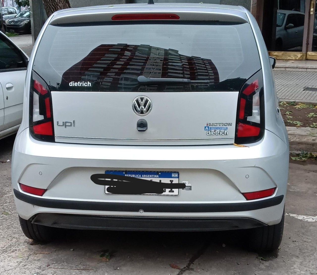 Volkswagen UP Usado en Buenos Aires, deRuedas