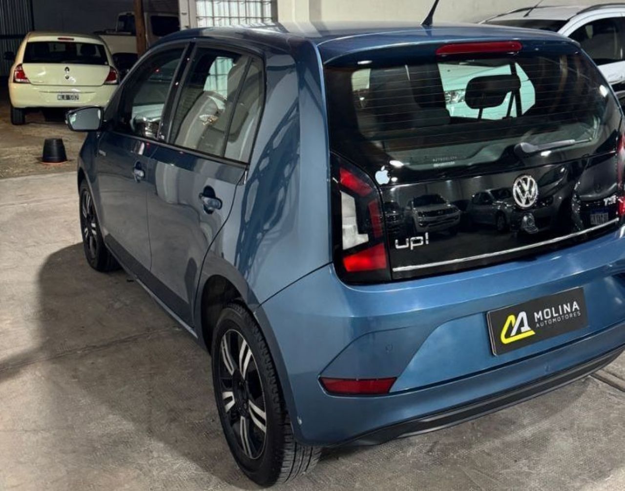 Volkswagen UP Usado Financiado en Mendoza, deRuedas