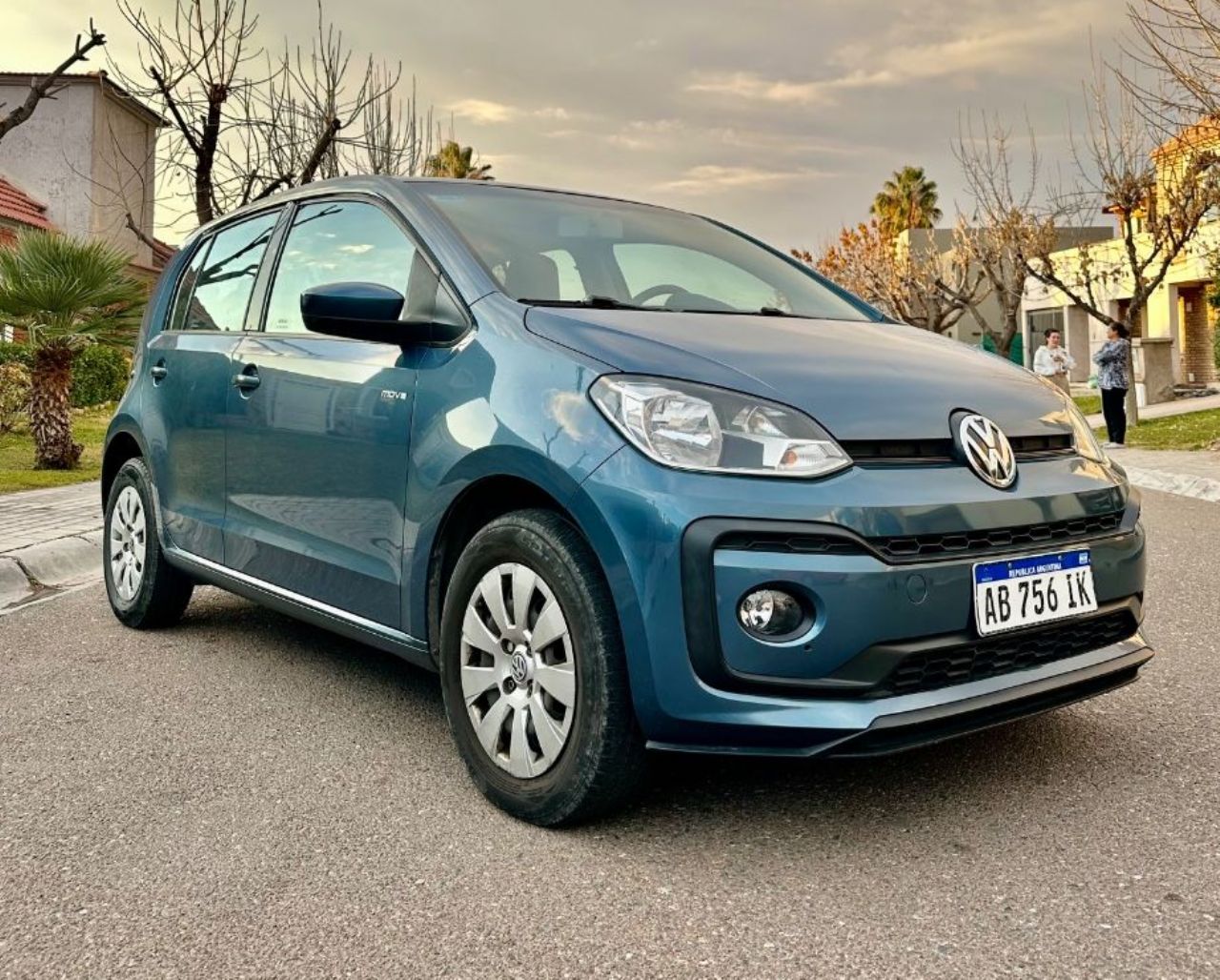 Volkswagen UP Usado en Mendoza, deRuedas