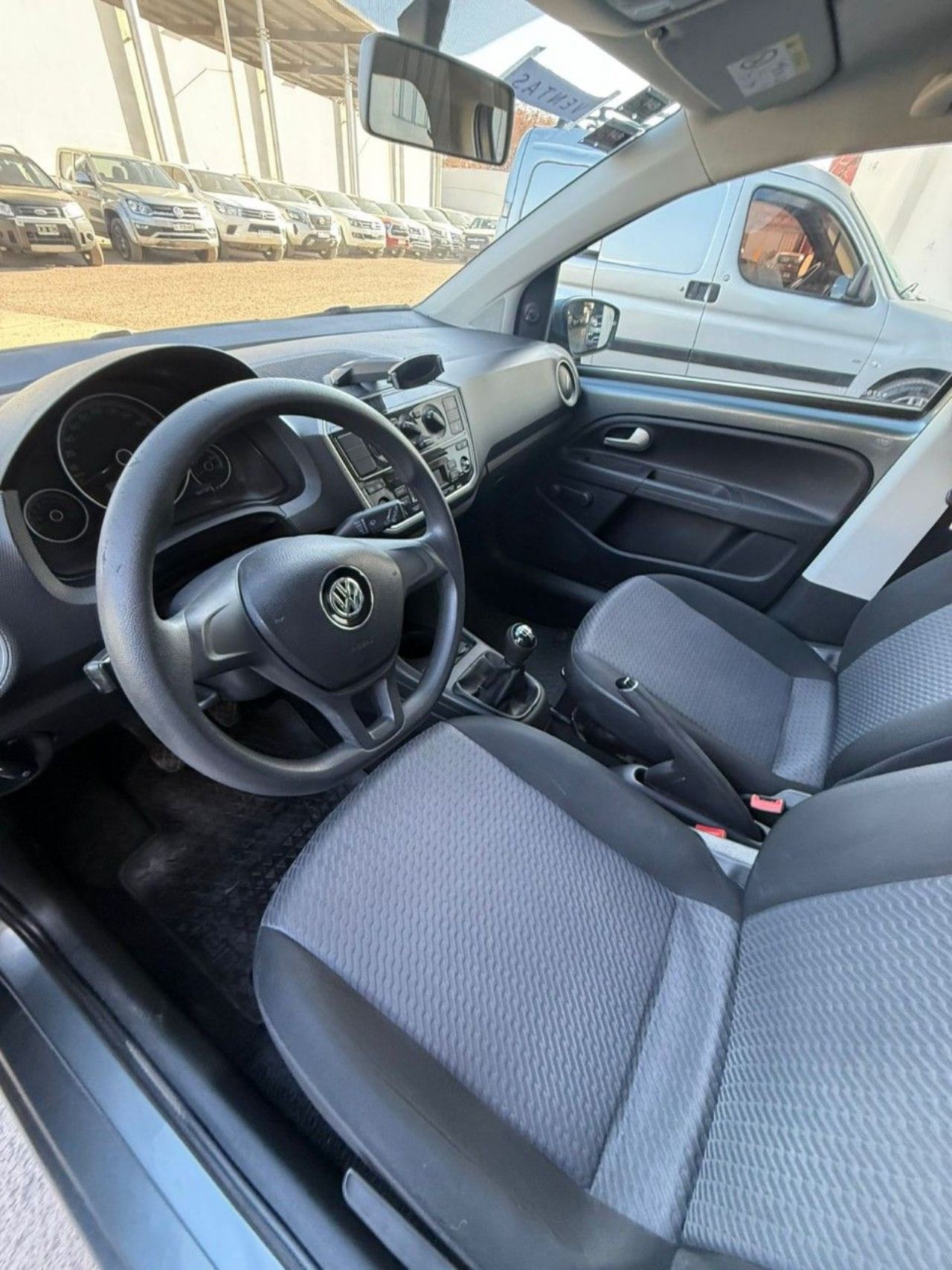 Volkswagen UP Usado en Mendoza, deRuedas