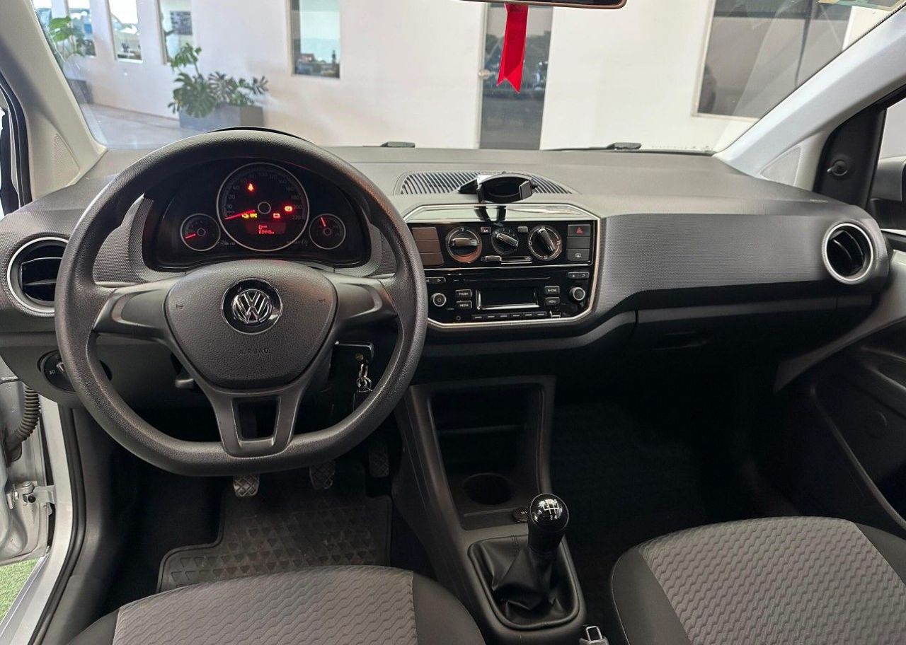 Volkswagen UP Usado Financiado en Córdoba, deRuedas