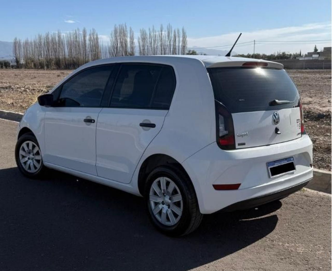 Volkswagen UP Usado en Mendoza, deRuedas
