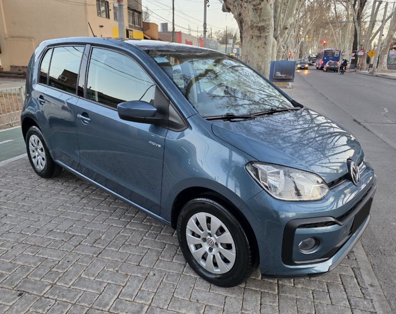 Volkswagen UP Usado en Mendoza, deRuedas