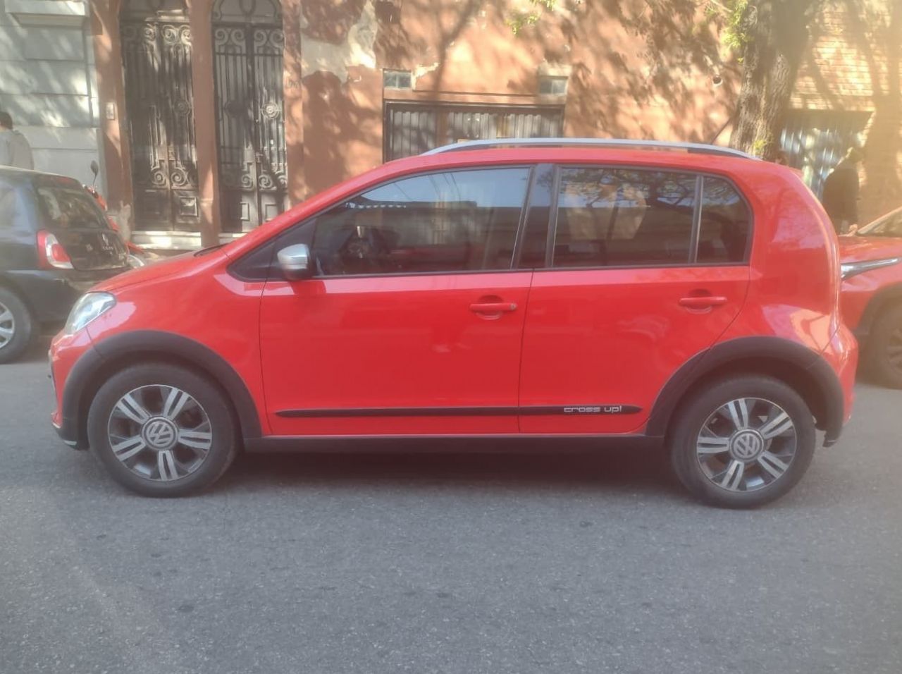 Volkswagen UP Usado Financiado en Buenos Aires, deRuedas