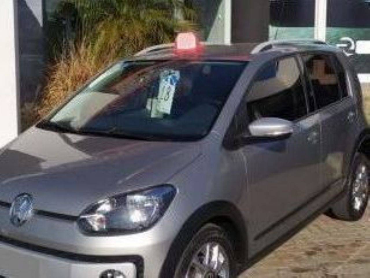 Volkswagen UP Usado en Córdoba, deRuedas