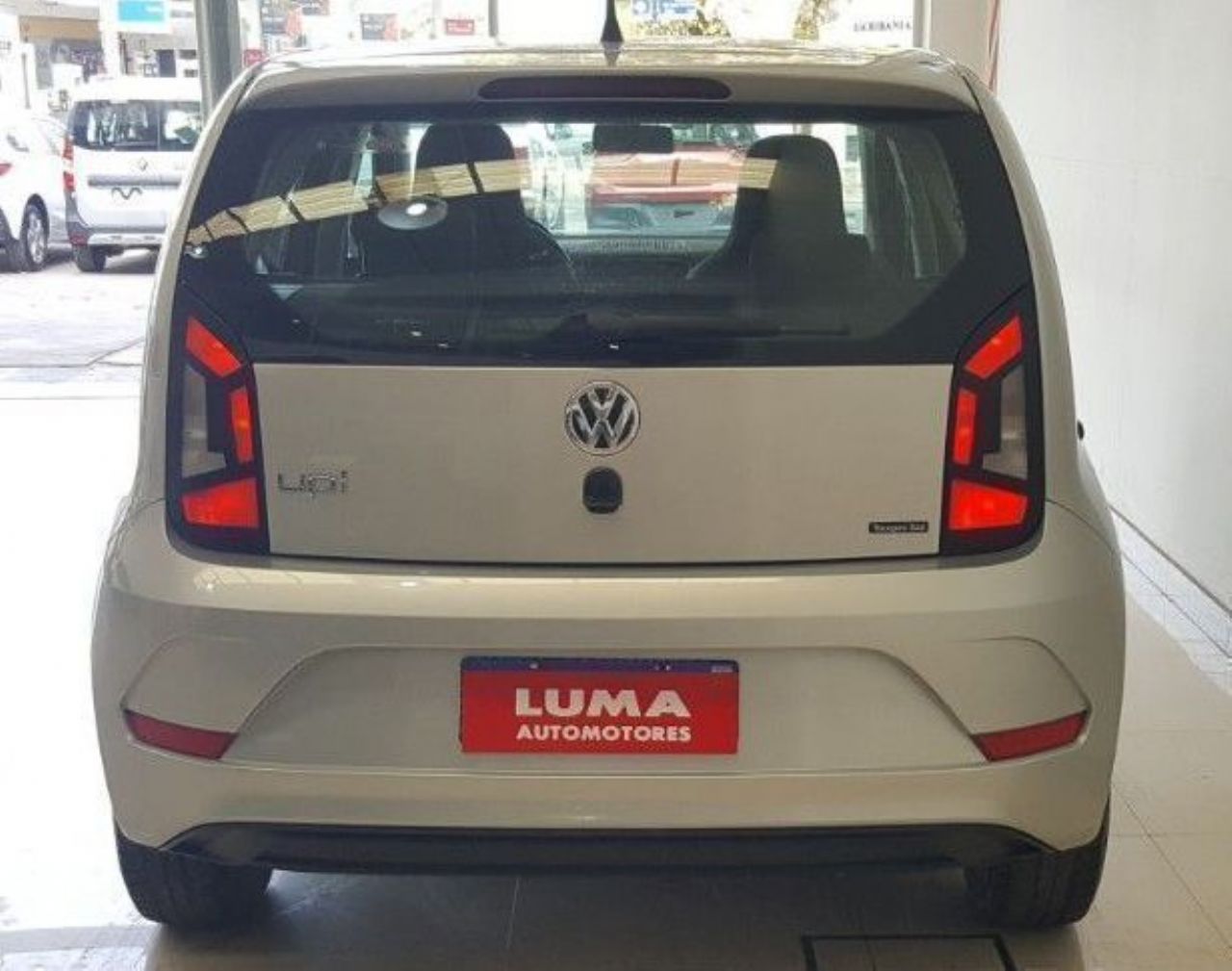 Volkswagen UP Usado Financiado en Mendoza, deRuedas