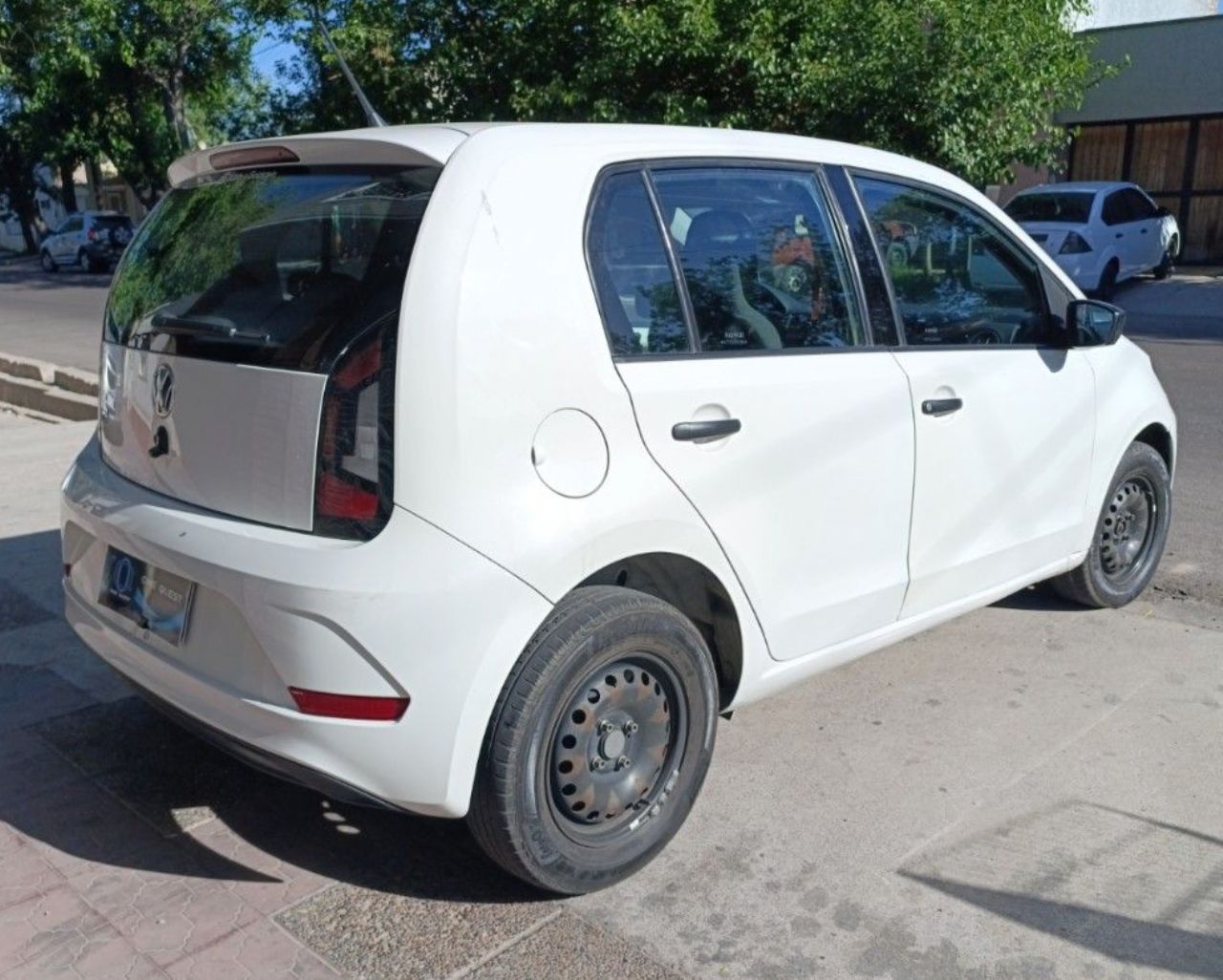 Volkswagen UP Usado Financiado en Mendoza, deRuedas