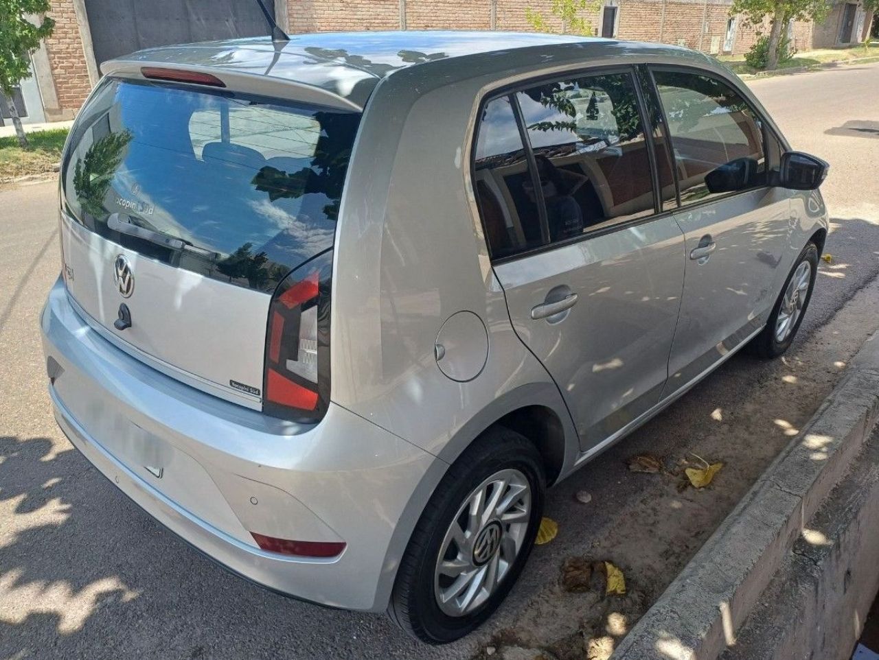 Volkswagen UP Usado en Mendoza, deRuedas
