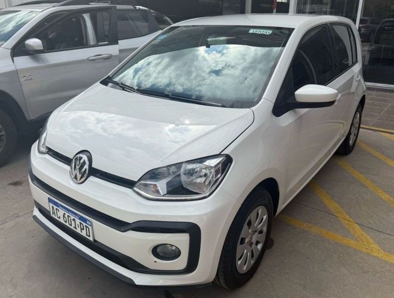 Volkswagen UP Usado en Mendoza, deRuedas