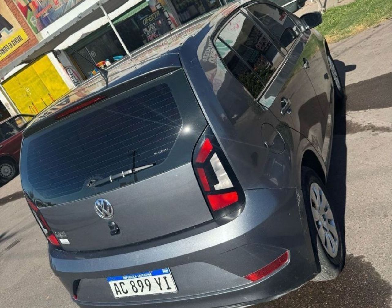 Volkswagen UP Usado en Mendoza, deRuedas