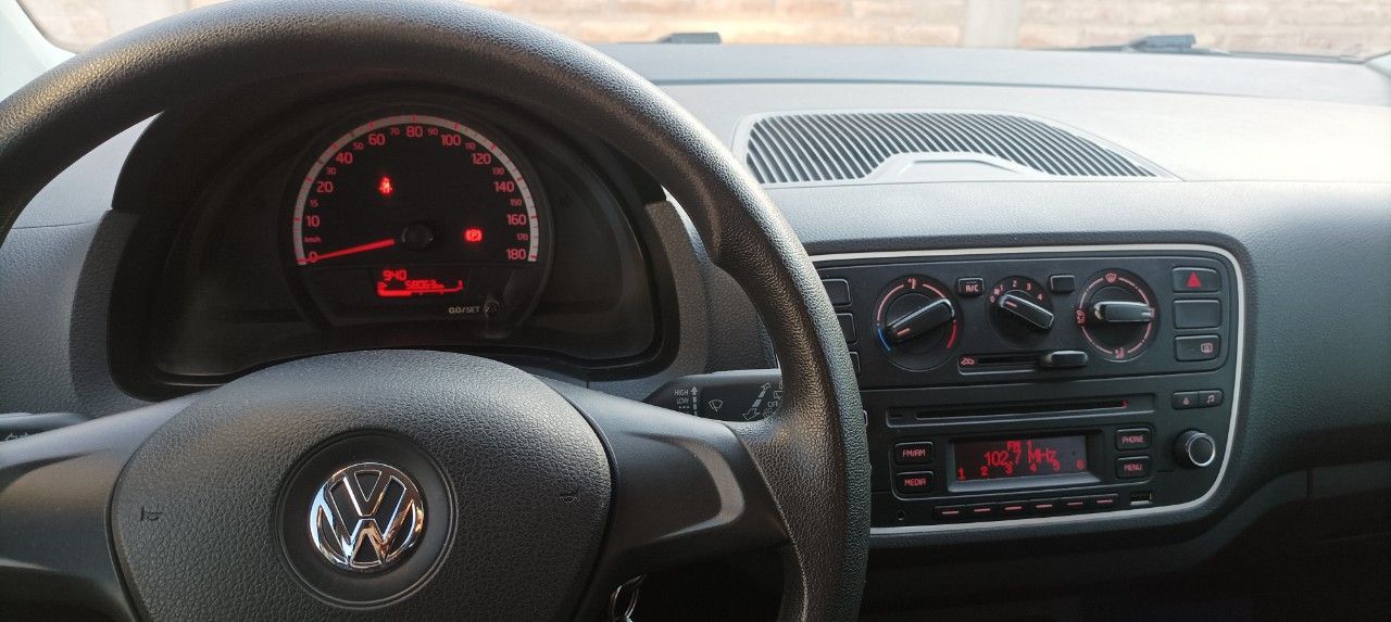 Volkswagen UP Usado en San Juan, deRuedas