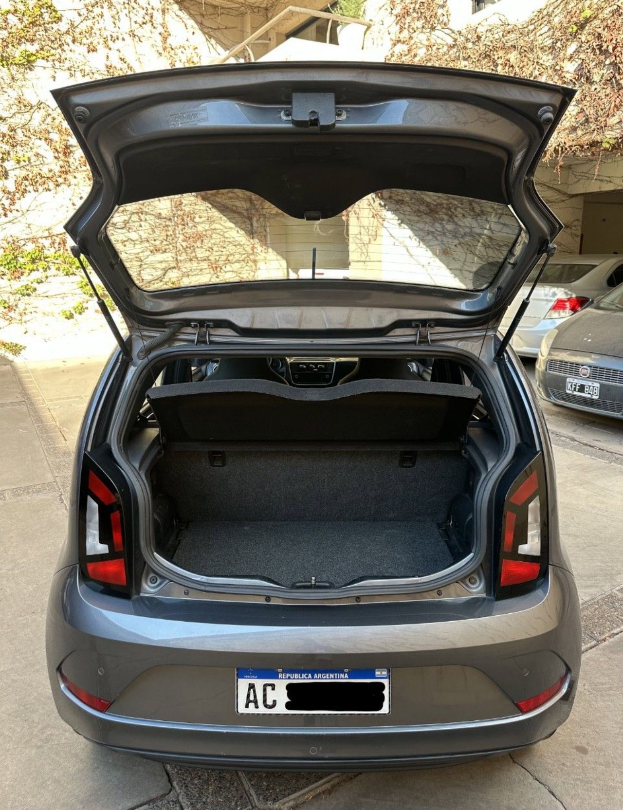 Volkswagen UP Usado en Mendoza, deRuedas