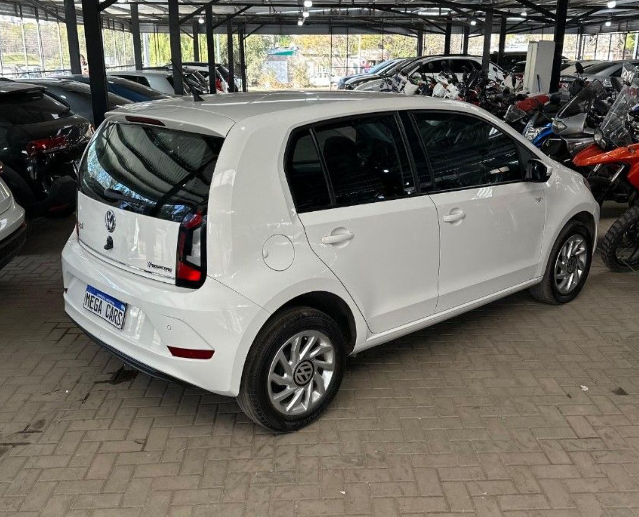 Volkswagen UP Usado Financiado en Córdoba, deRuedas