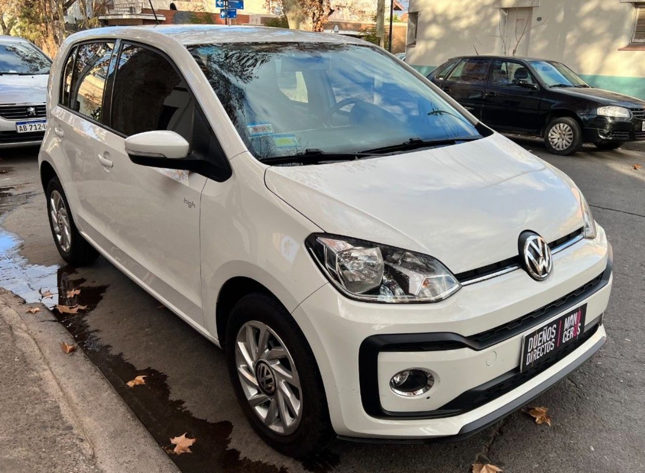 Volkswagen UP Usado Financiado en Mendoza, deRuedas
