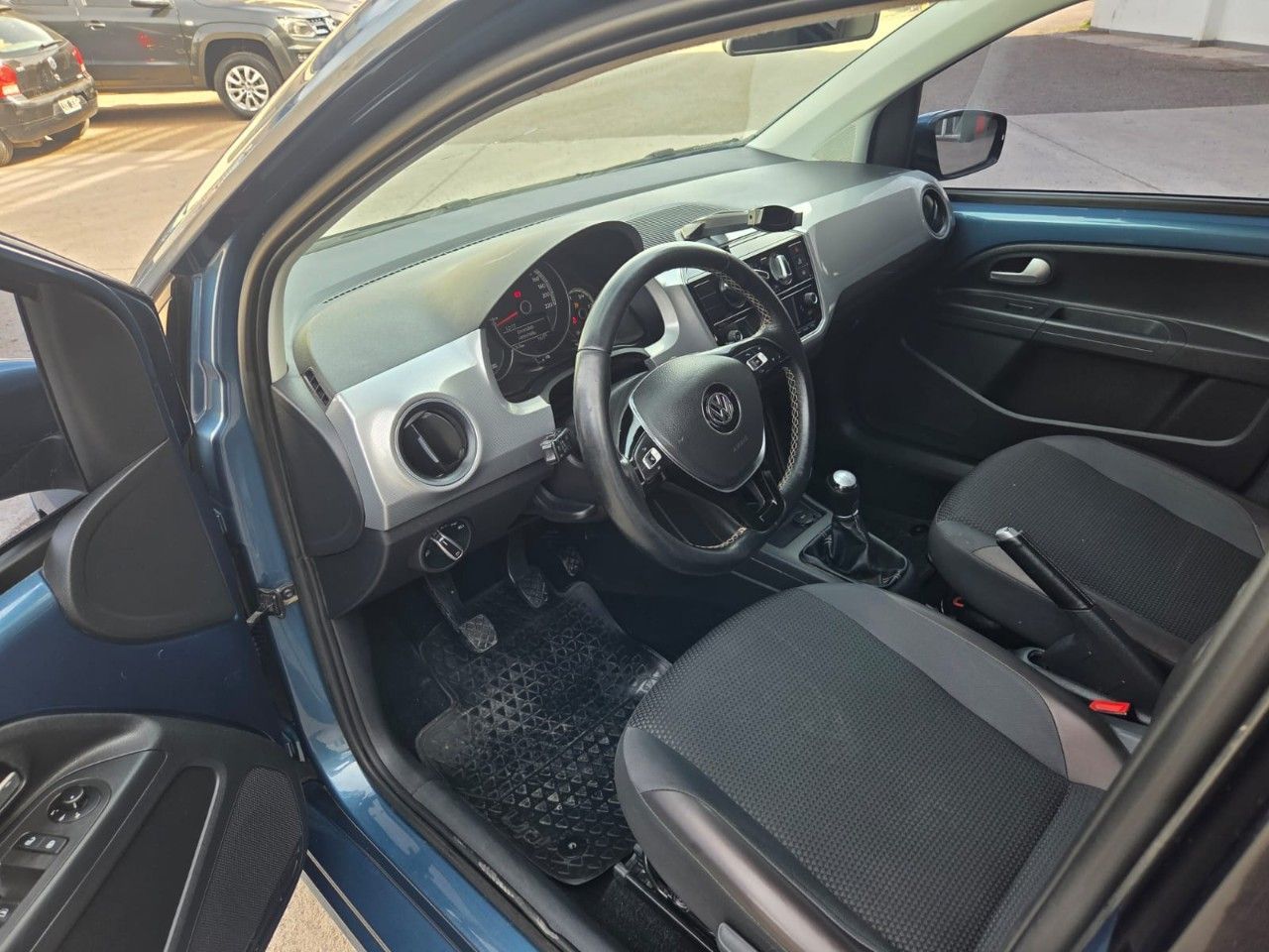 Volkswagen UP Usado en Mendoza, deRuedas