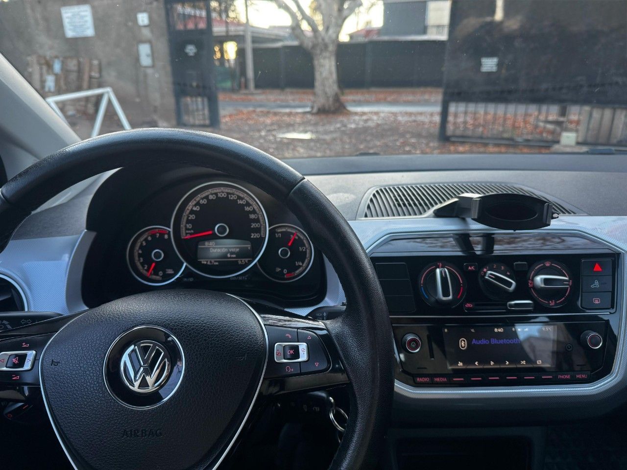 Volkswagen UP Usado en Mendoza, deRuedas