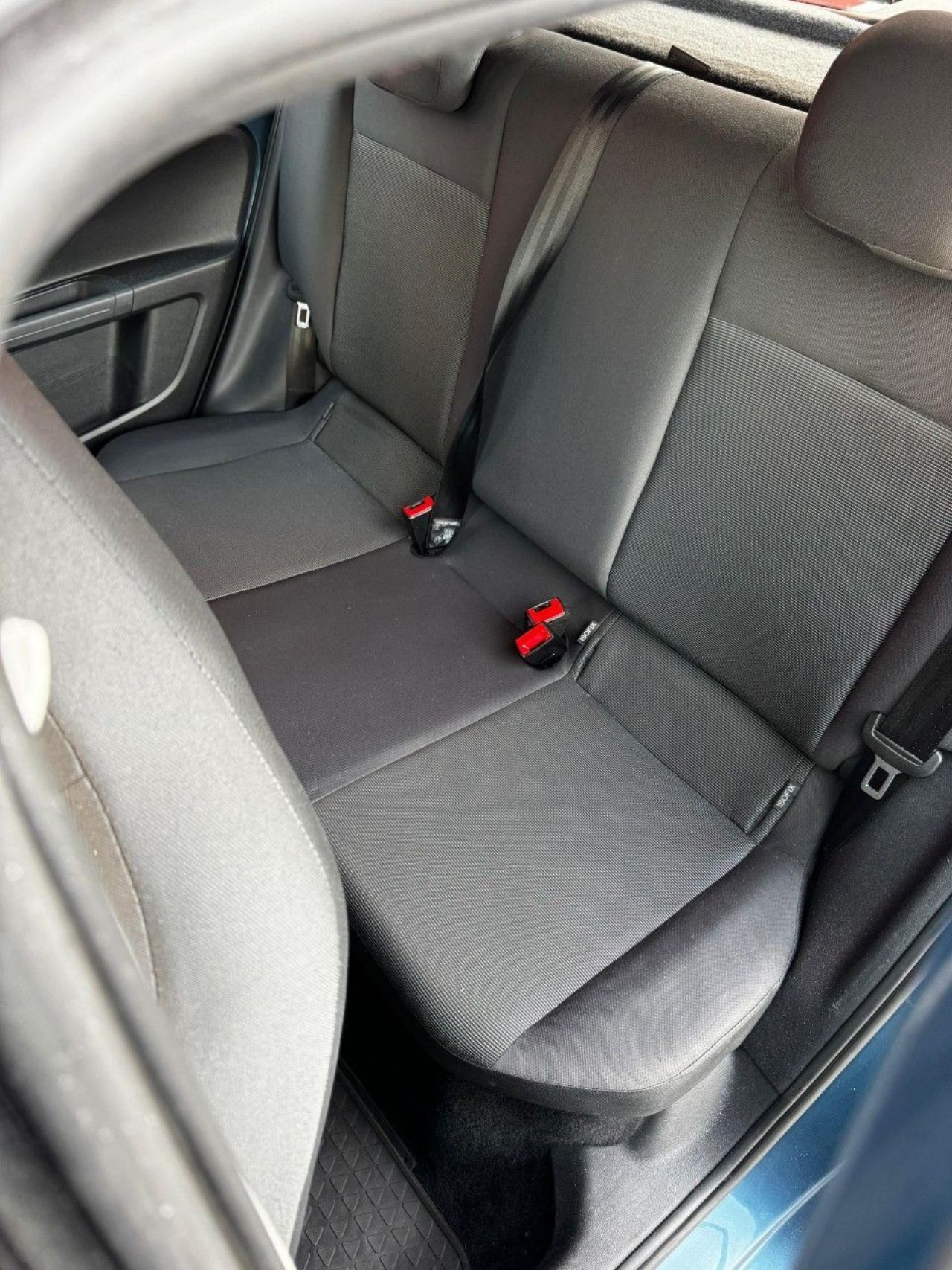 Volkswagen UP Usado Financiado en Córdoba, deRuedas