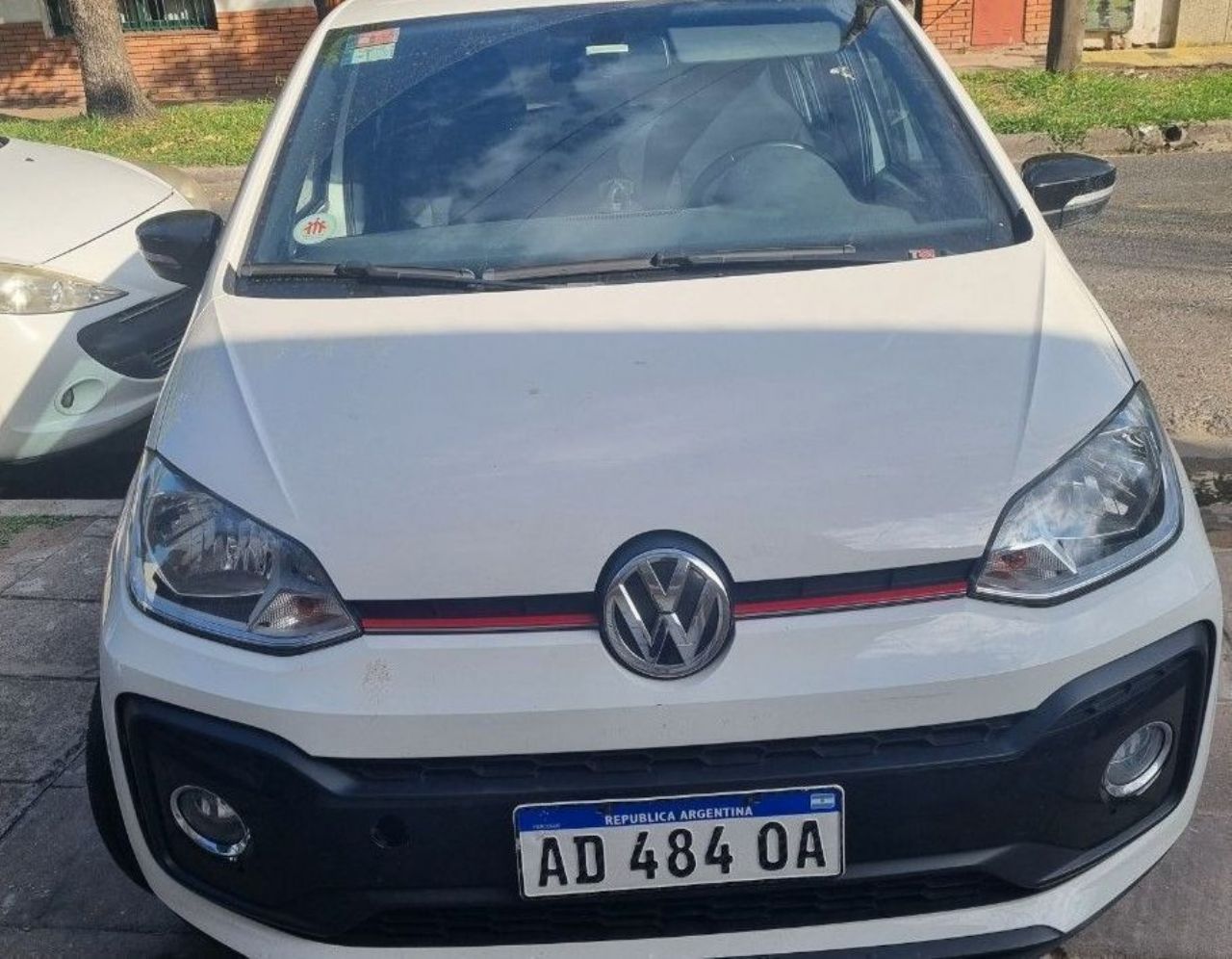 Volkswagen UP Usado en Buenos Aires, deRuedas