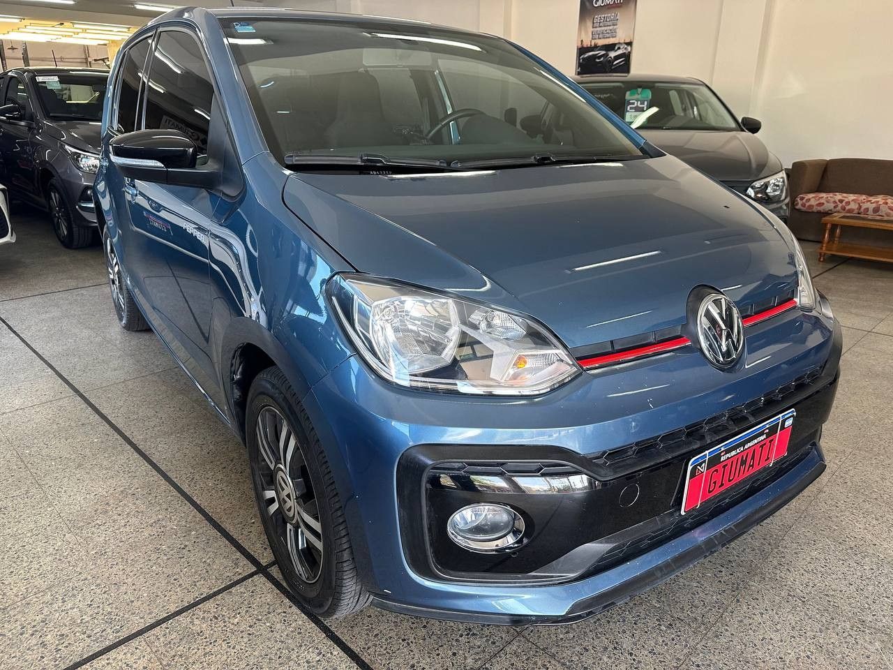 Volkswagen UP Usado Financiado en Mendoza, deRuedas