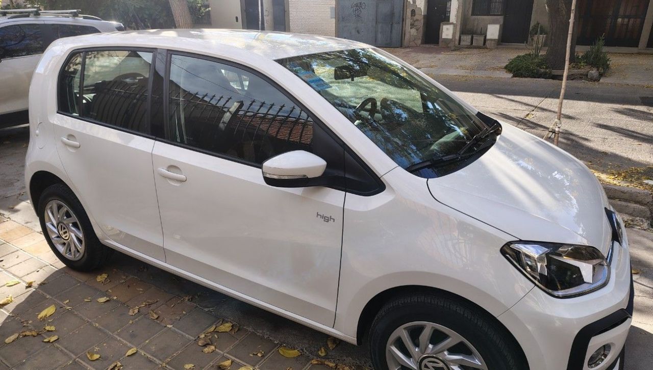 Volkswagen UP Usado en Mendoza, deRuedas