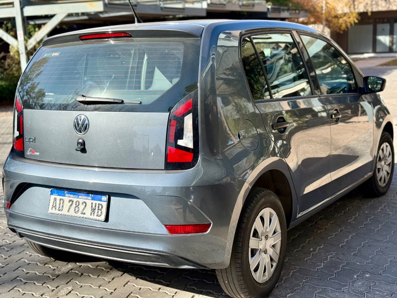 Volkswagen UP Usado en Mendoza, deRuedas