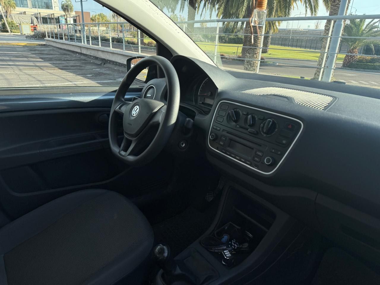 Volkswagen UP Usado en Mendoza, deRuedas
