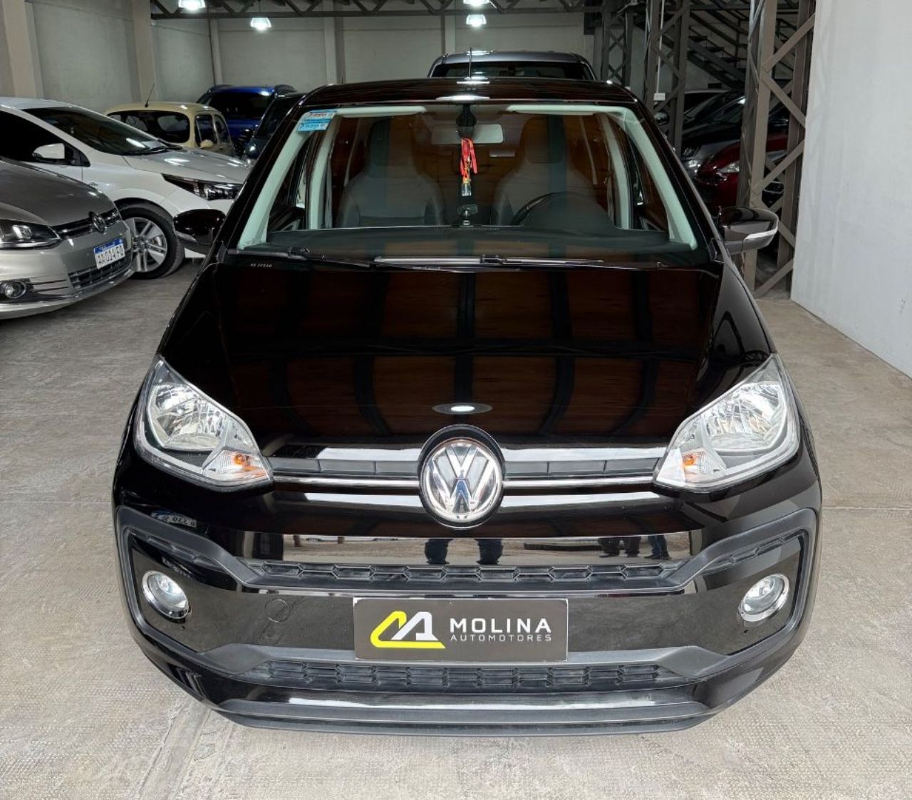 Volkswagen UP Usado Financiado en Mendoza, deRuedas