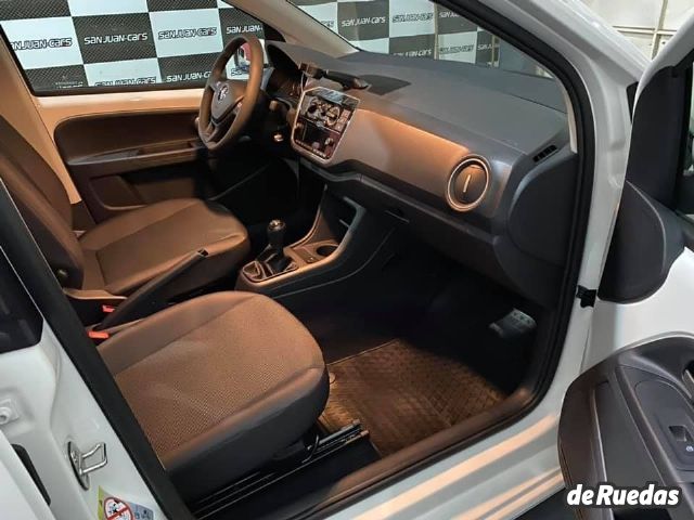 Volkswagen UP Nuevo en San Juan, deRuedas