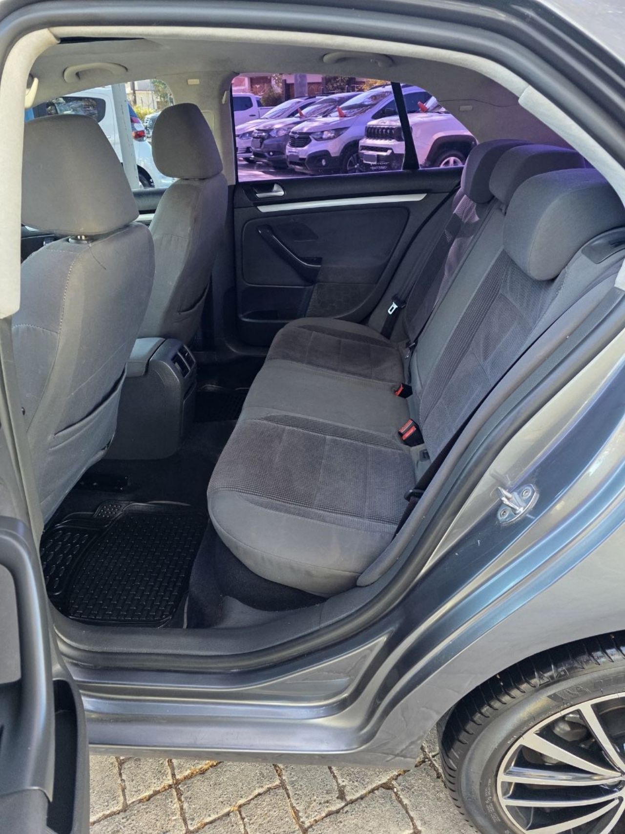 Volkswagen Vento Usado en Mendoza, deRuedas
