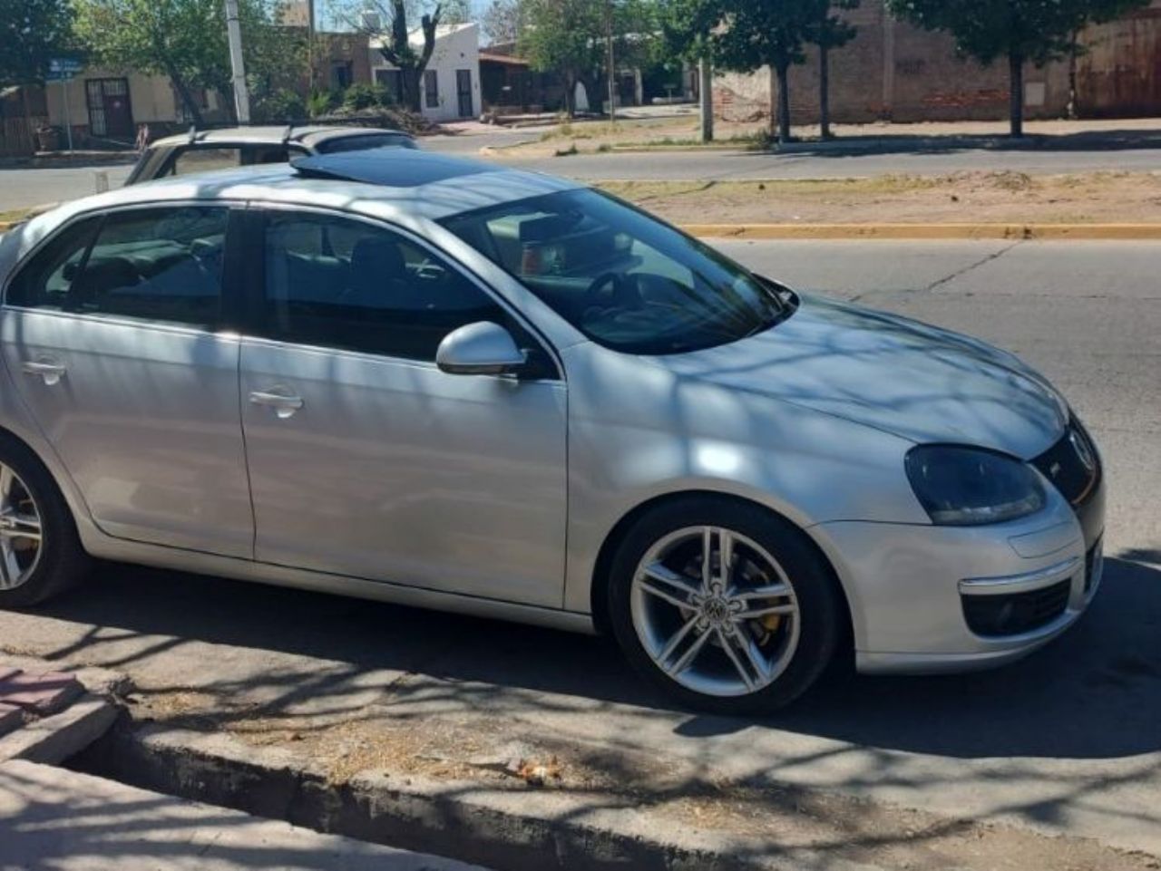 Volkswagen Vento Usado en Mendoza, deRuedas