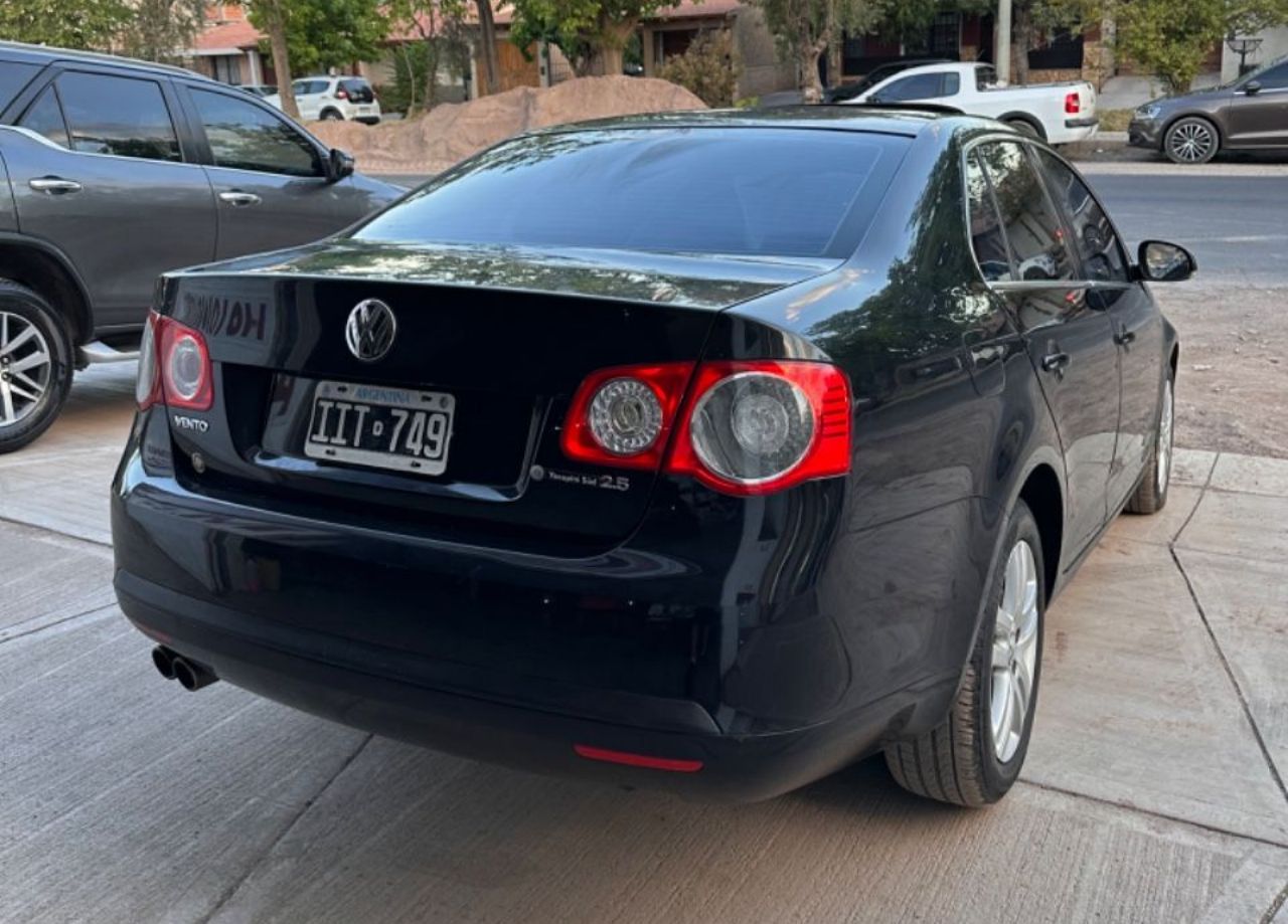 Volkswagen Vento Usado en Mendoza, deRuedas