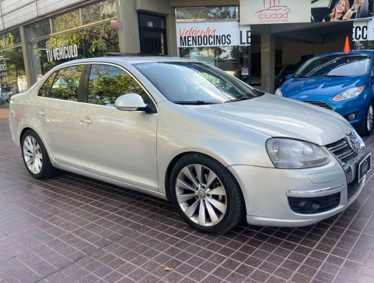 Volkswagen Vento Usado Financiado en Mendoza, deRuedas