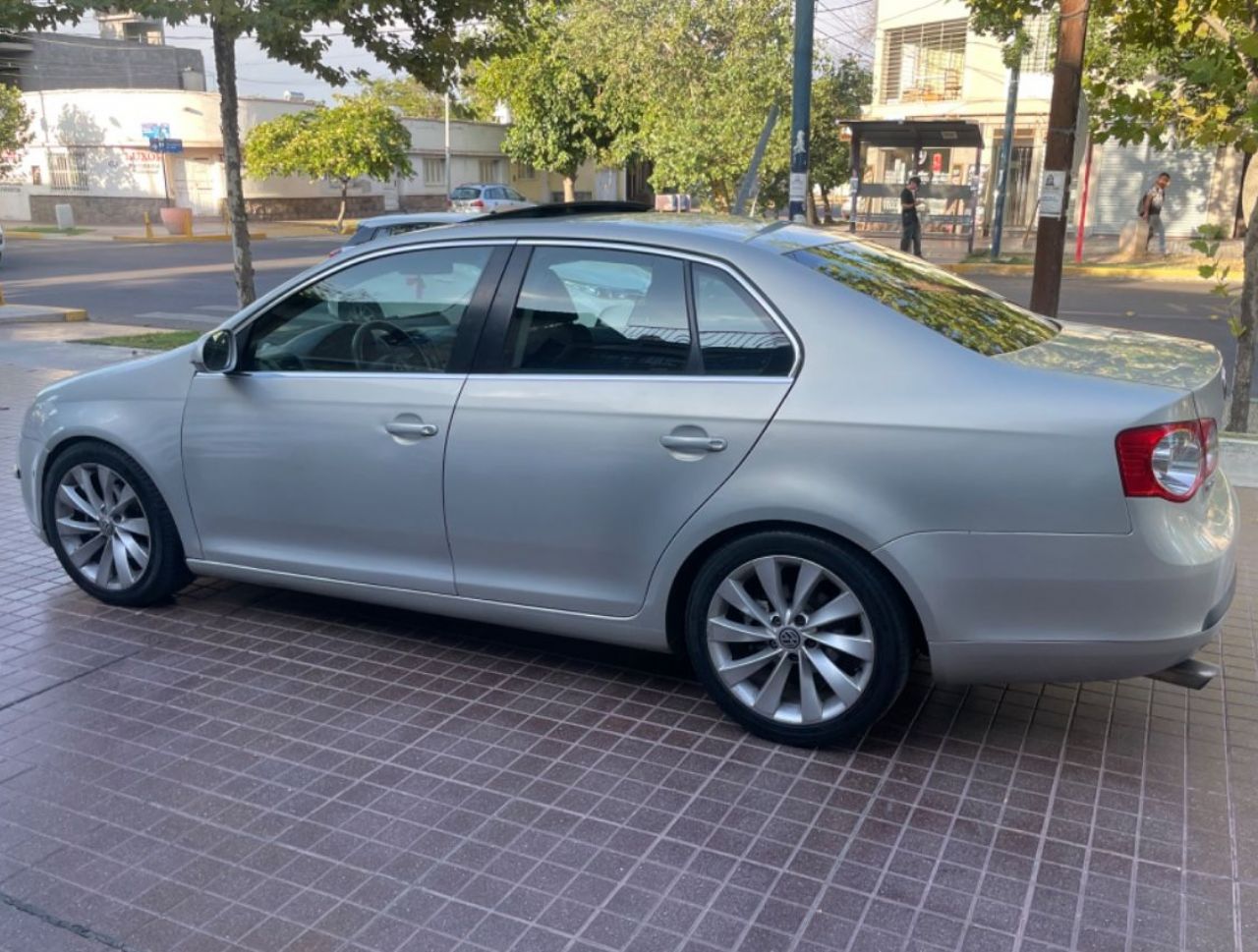 Volkswagen Vento Usado Financiado en Mendoza, deRuedas