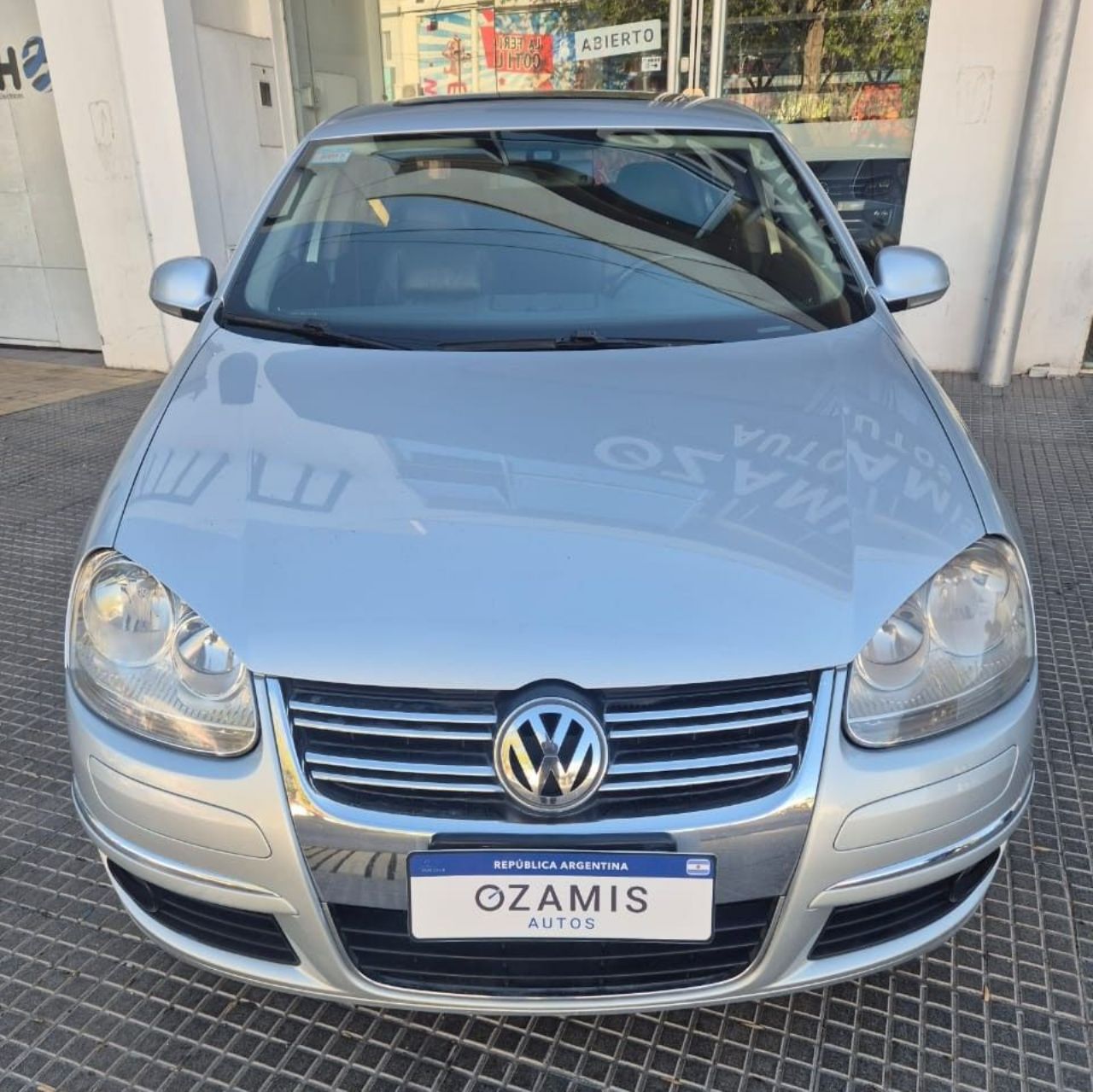Volkswagen Vento Usado Financiado en Mendoza, deRuedas