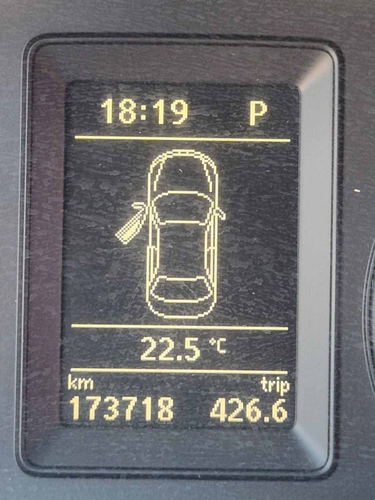 Volkswagen Vento Usado Financiado en Mendoza, deRuedas