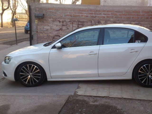 Volkswagen Vento Usado en Mendoza, deRuedas
