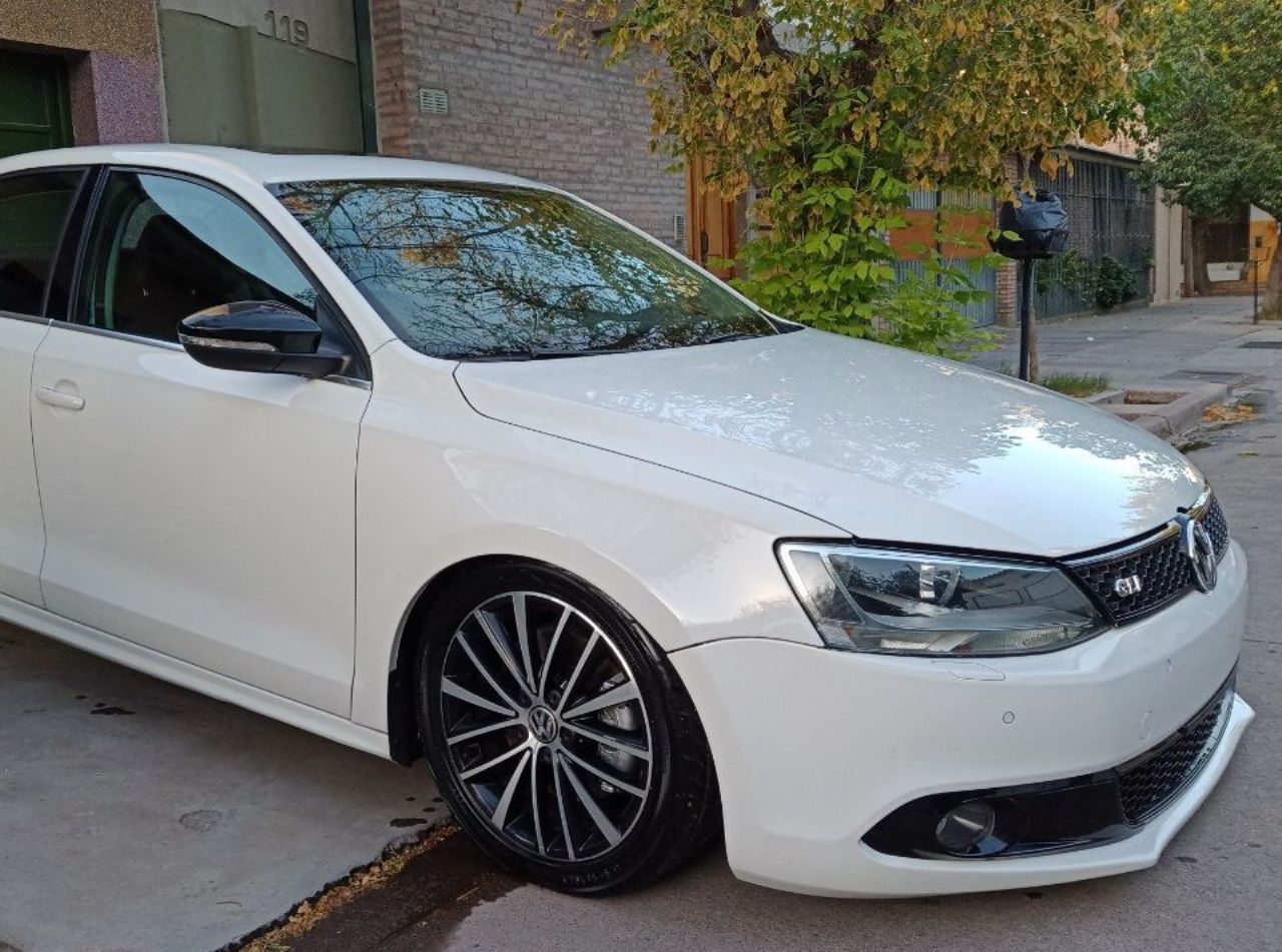Volkswagen Vento Usado en Mendoza, deRuedas