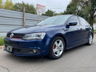 Volkswagen Vento Usado en Mendoza Financiado