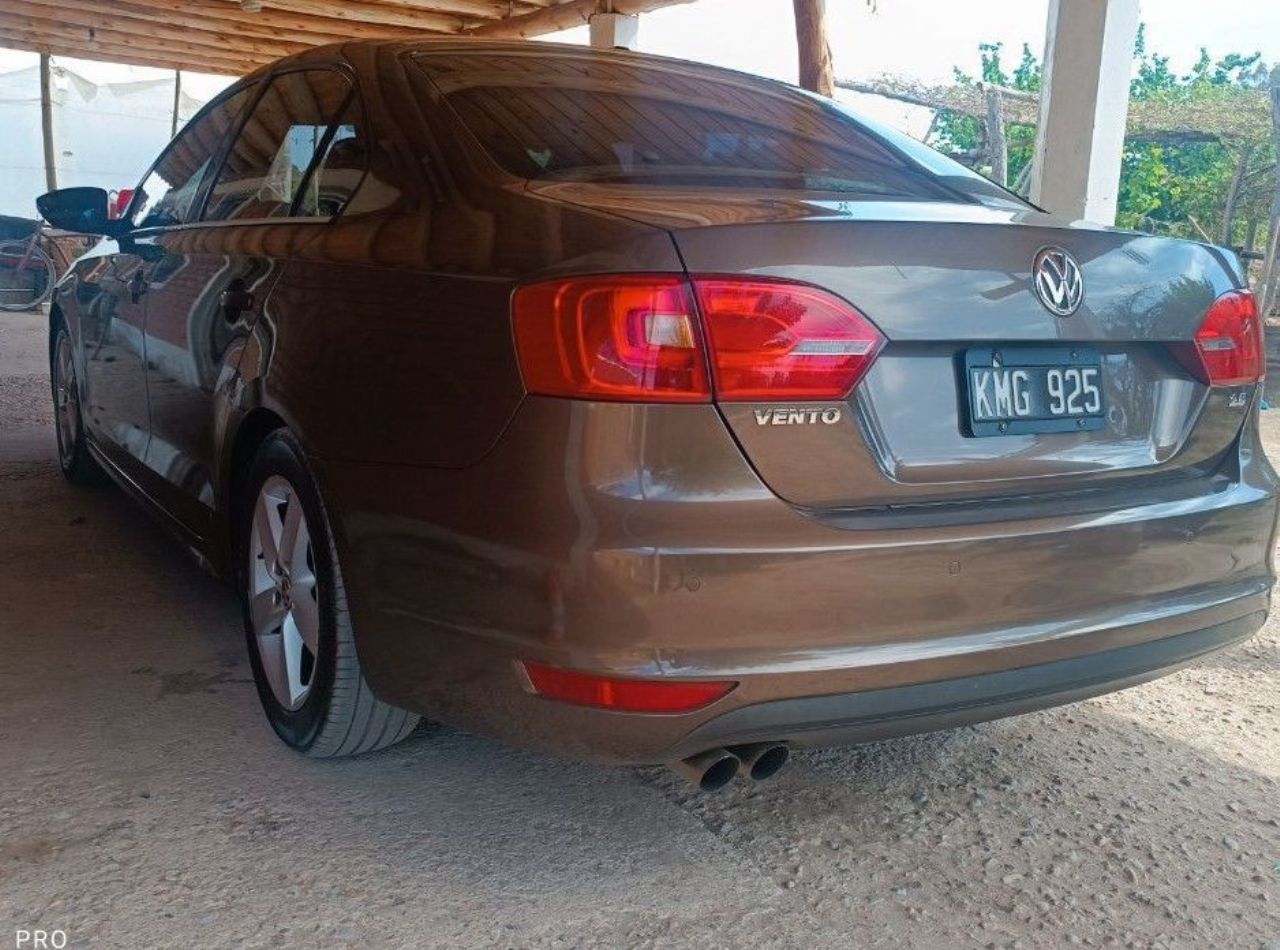 Volkswagen Vento Usado en Mendoza, deRuedas