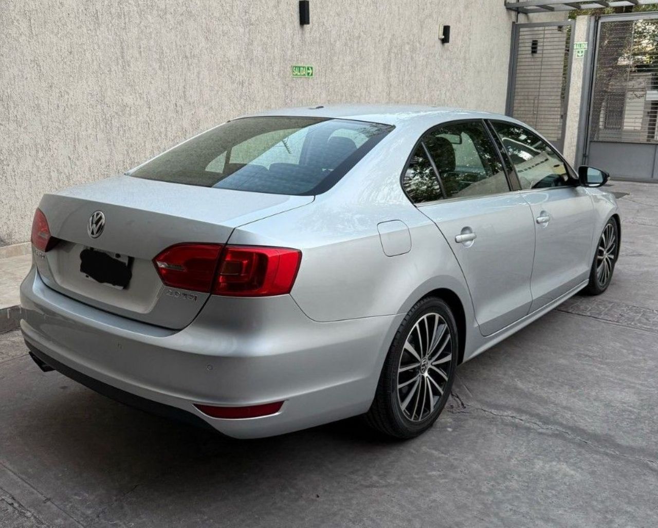 Volkswagen Vento Usado Financiado en Mendoza, deRuedas
